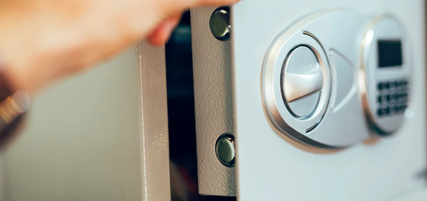 Fingerprint Safe Openers in Rancho Palos Verdes, CA